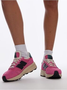 New Balance 370 Real Pink Phantom Pink Suede Dad Sneakers Women’s 10.5